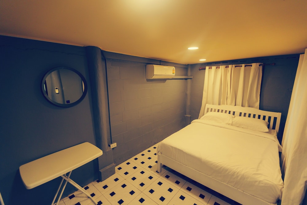 Standard Double Room - Photo 6