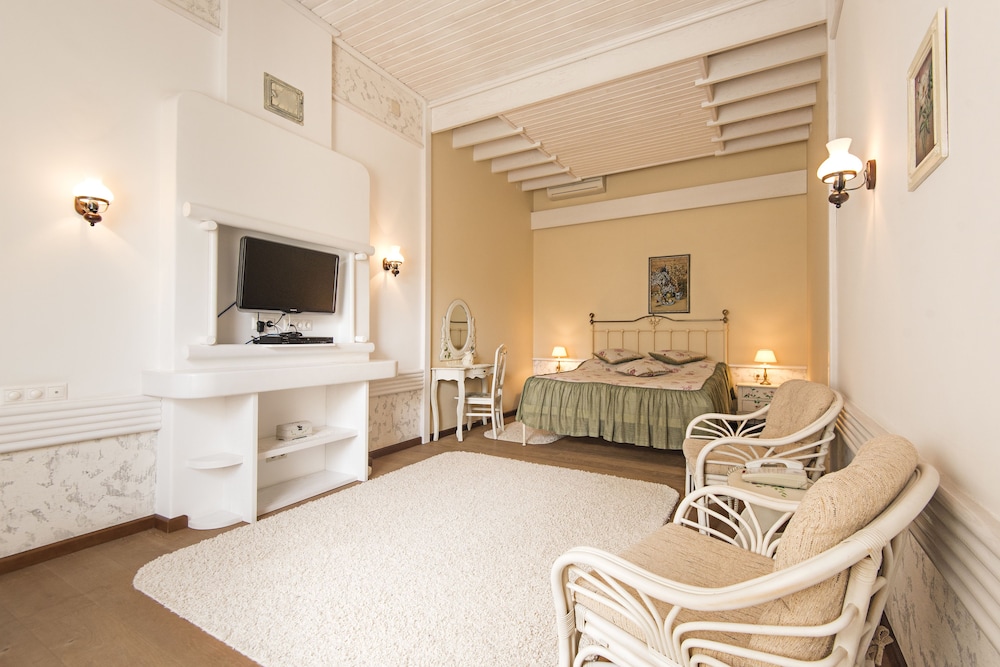 Comfort Room, 1 Bedroom, Pool Access (Spa Access)