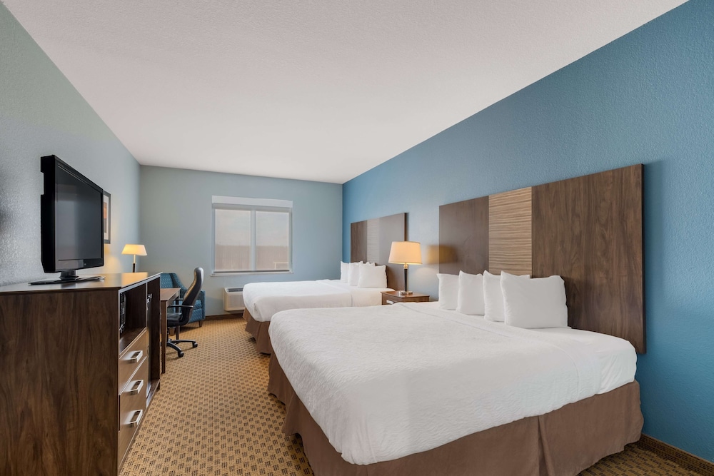 Standard Room, Multiple Beds, Accessible, Refrigerator & Microwave