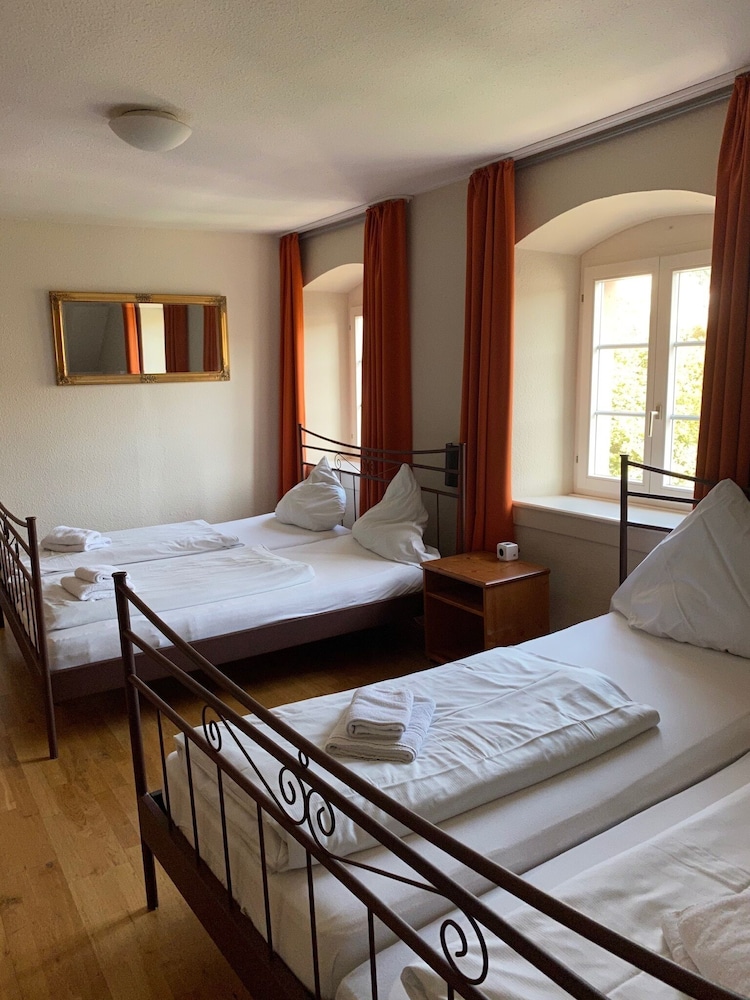 Basic Quadruple Room, Shared Bathroom