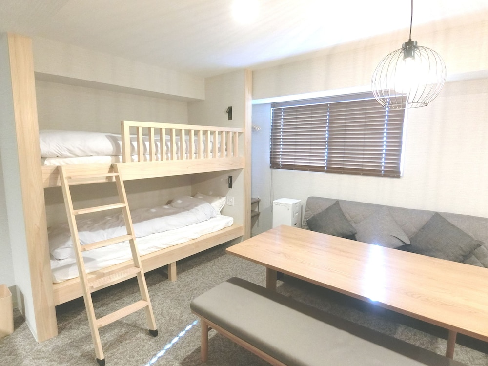 Family Apartment photo 2