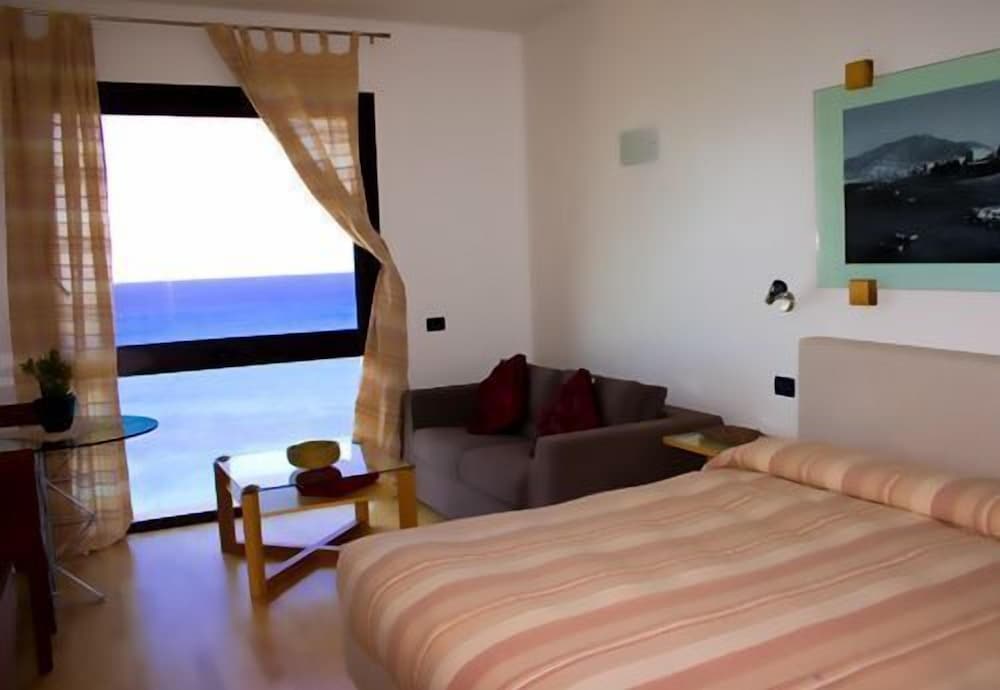 Deluxe Studio, Sea View