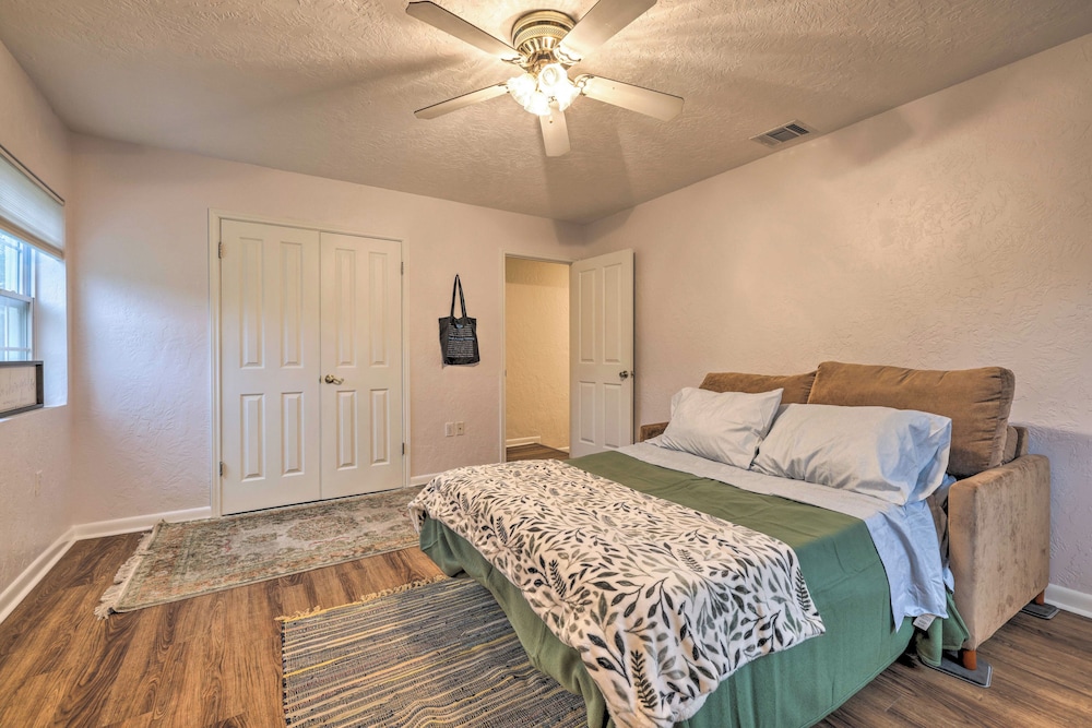 House (2 Bedrooms) photo 1
