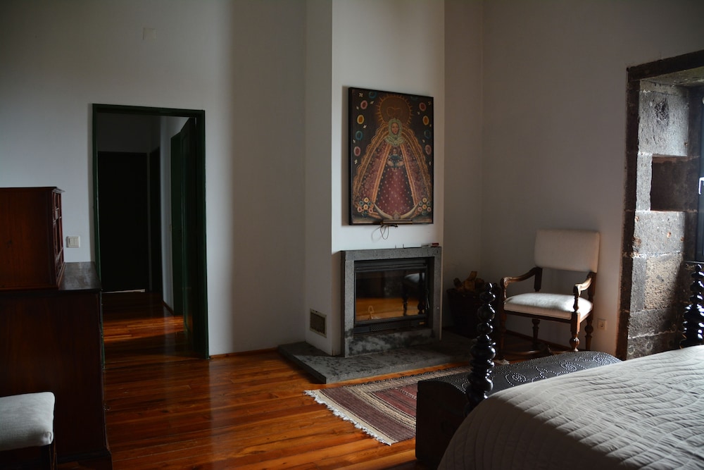 Standard Double or Twin Room photo 2
