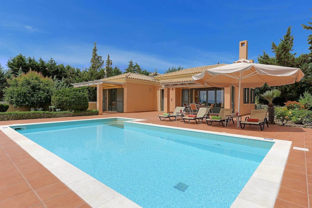 Villa (2 Bedrooms)