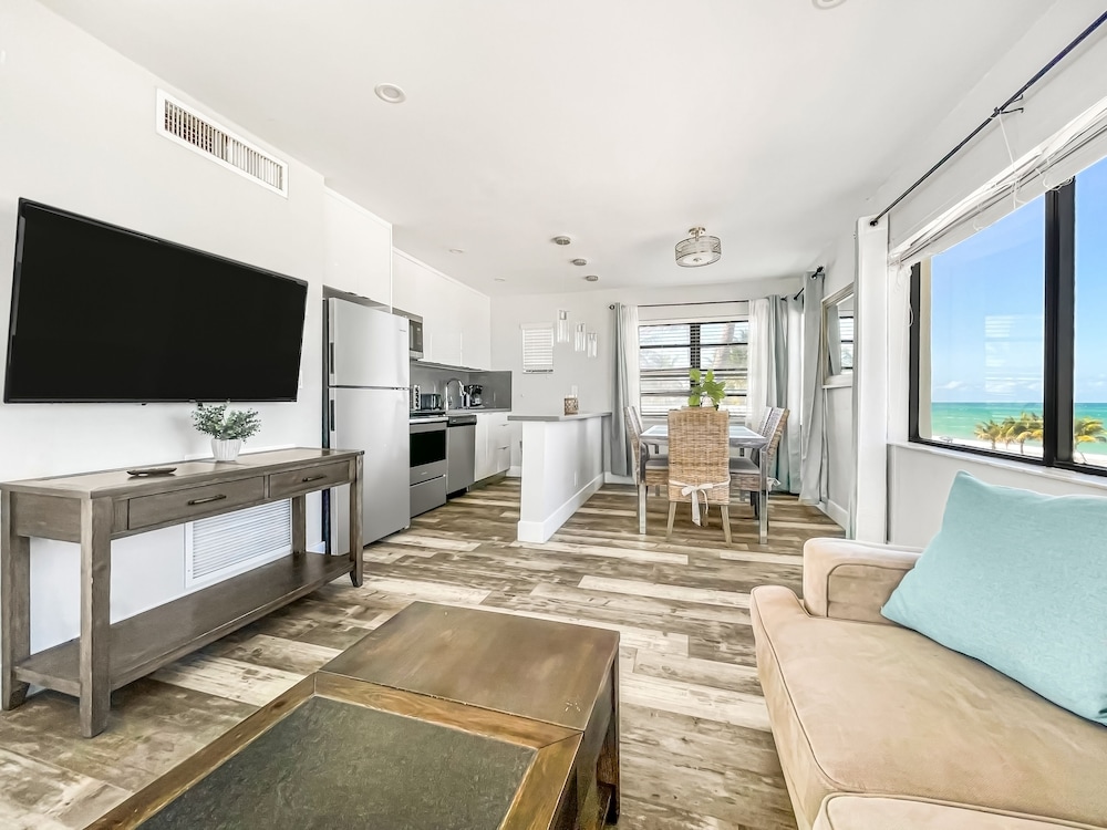Bedroom Suite Oceanfront - Photo 4