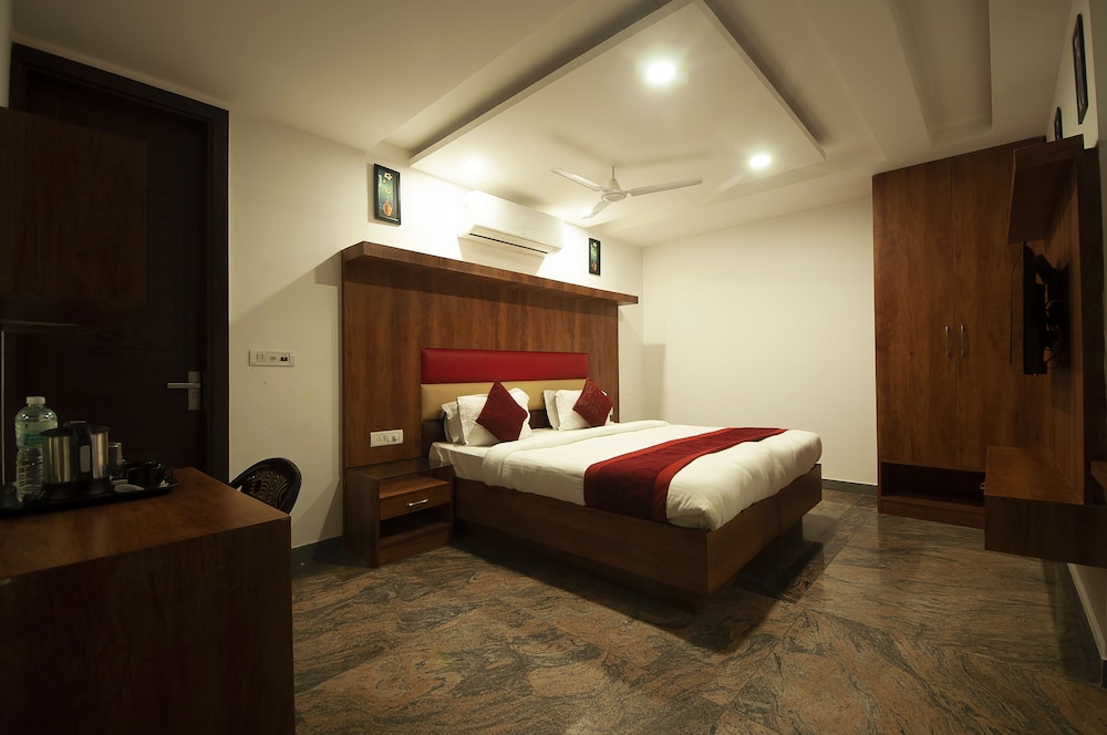 Super Deluxe Room