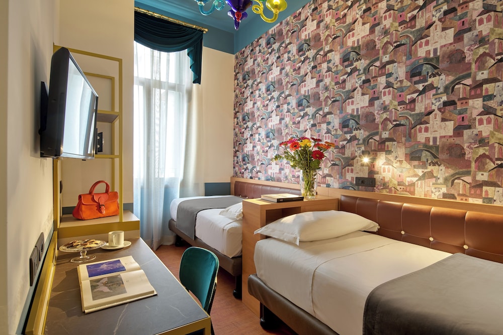 Economy Double Room photo 3