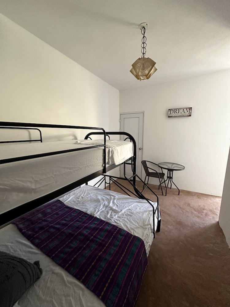 Basic Triple Room photo 3