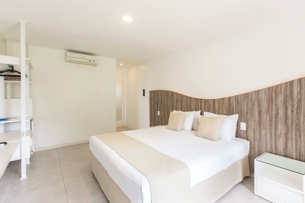 Deluxe Double or Twin Room photo 1