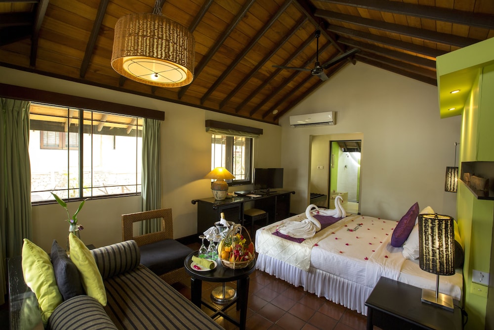 Superior Double or Twin Room with Garden View