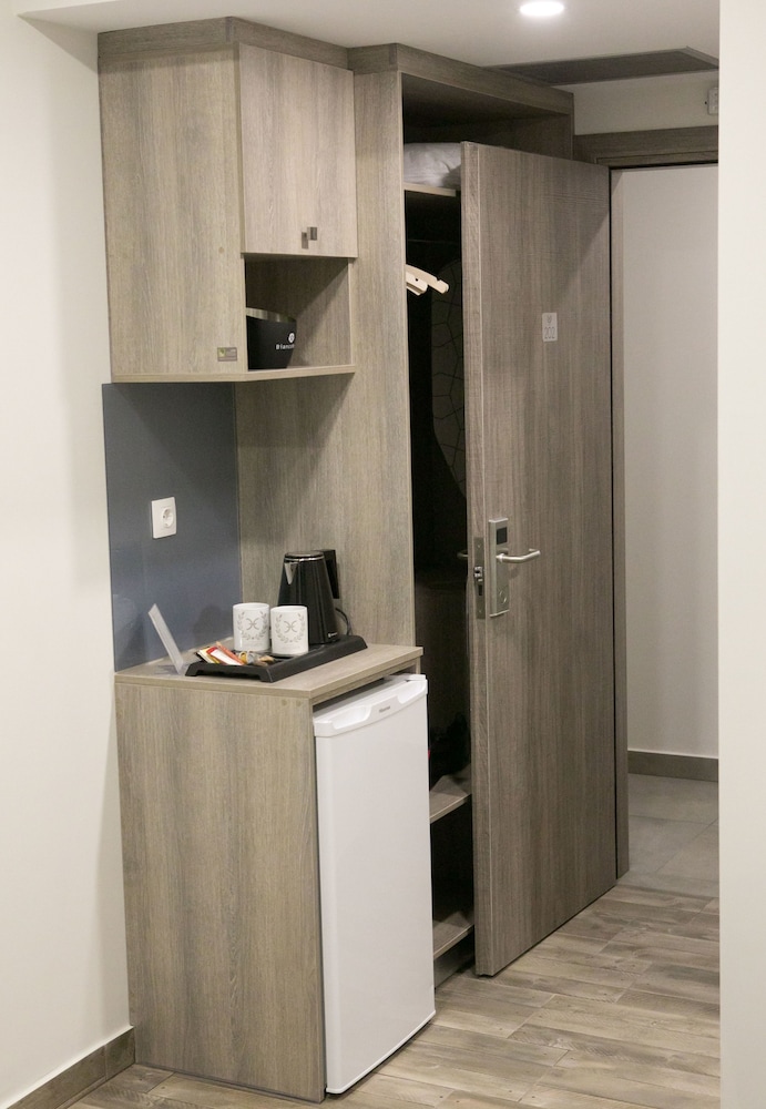 Triple Room, Sea View - Photo 5