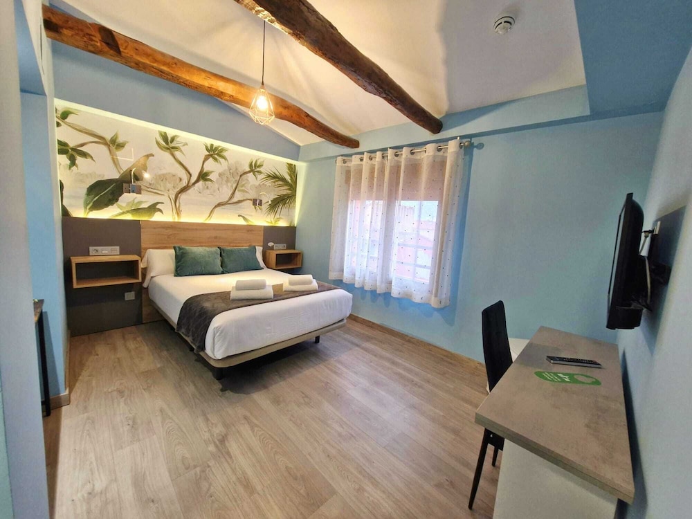 Standard Single Room, City View