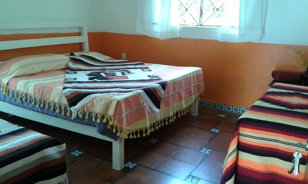 Habitacion  Naranja photo 1