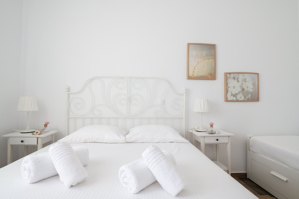 Double or Twin Room photo 1