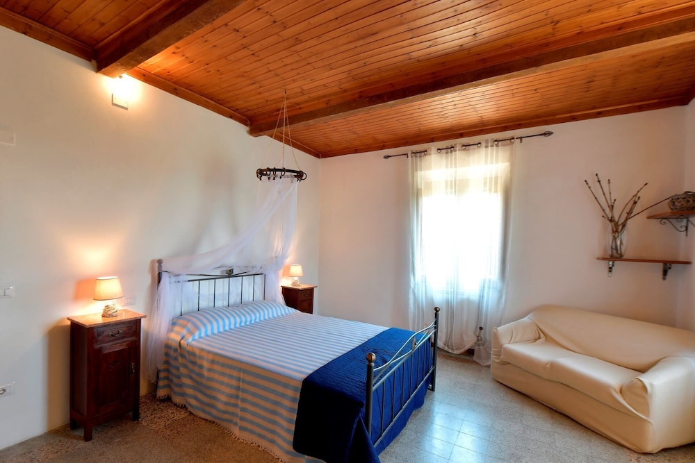 Villa, 3 Bedrooms photo 1