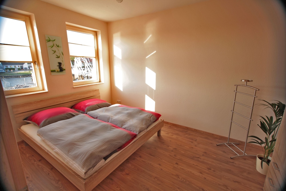 Apartment 1 (+40 EUR/Stay Cleaning Fee)