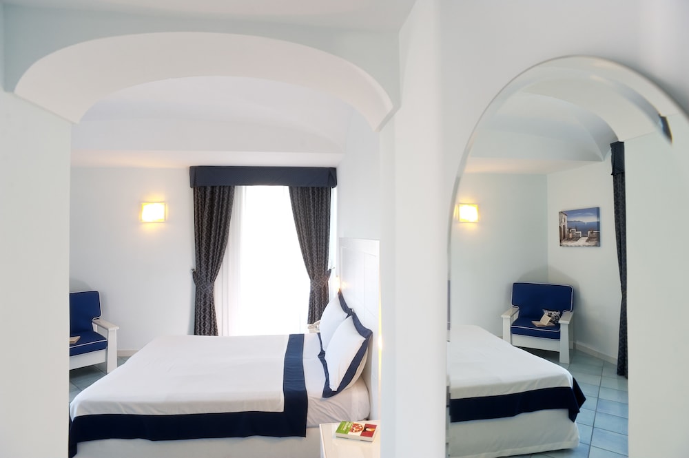 Comfort Double or Twin Room photo 2