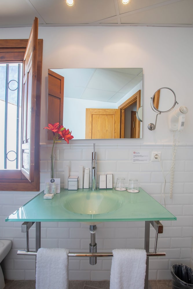 Junior Suite - Photo 9