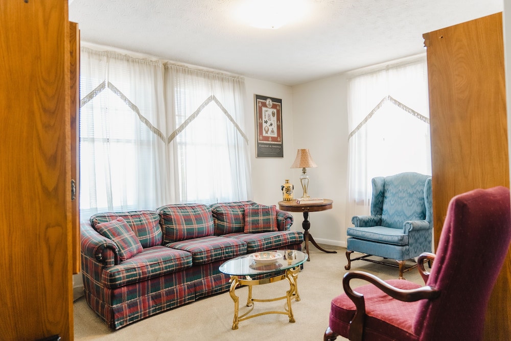 Comfort Suite photo 1