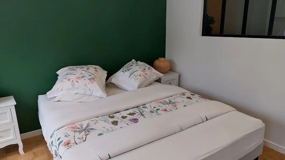 Deluxe Apartment, Garden View photo 1