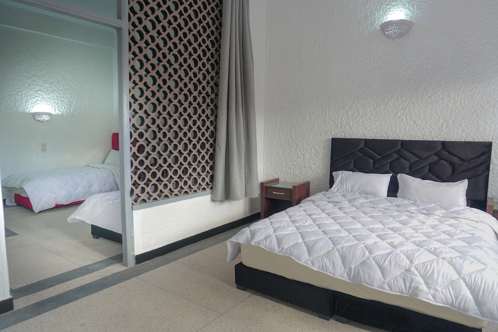 Junior Quadruple Room photo 1