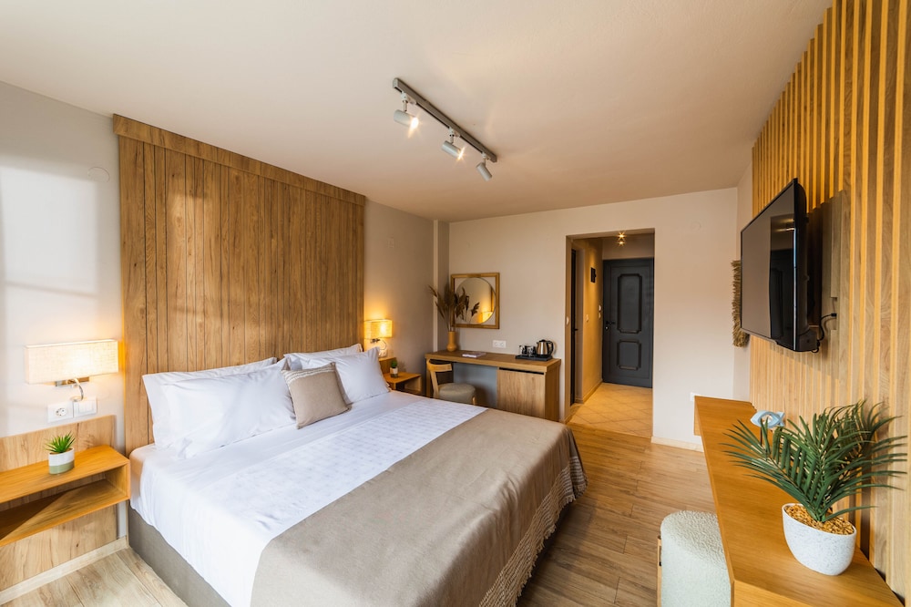 Standard Room photo 2
