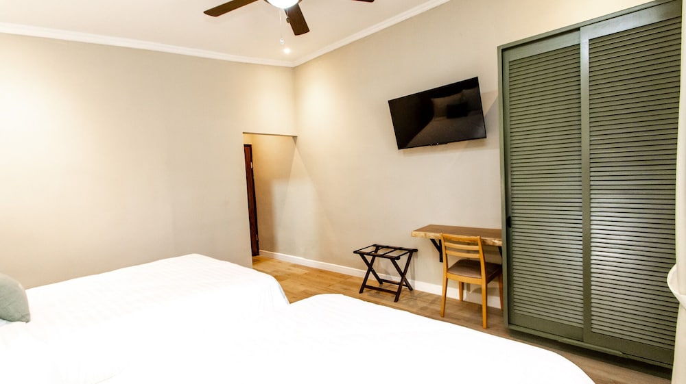 Comfort Double or Twin Room photo 3