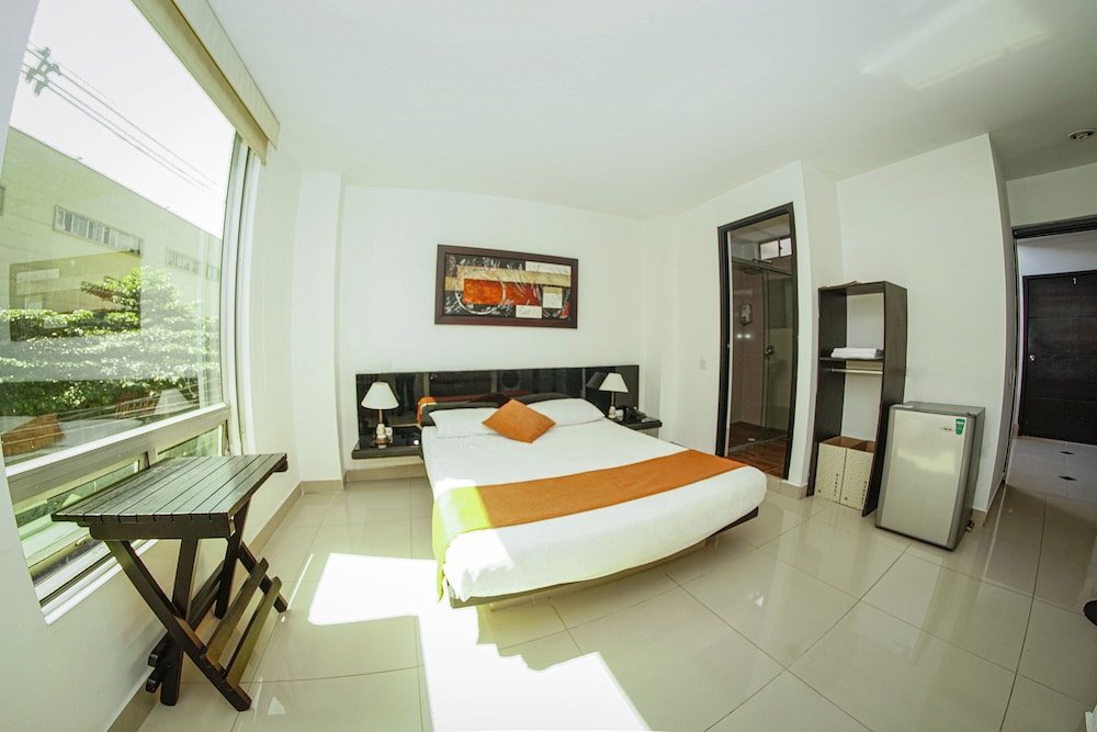 Family Quadruple Room, Multiple Beds, Non Smoking