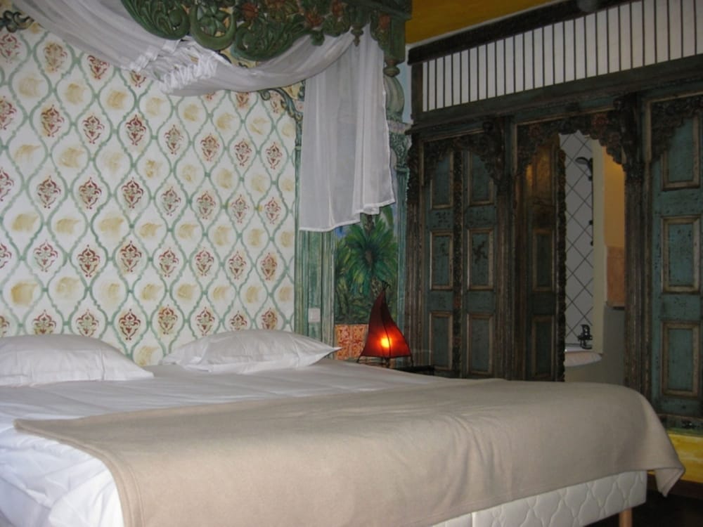 Quadruple Room - Photo 6