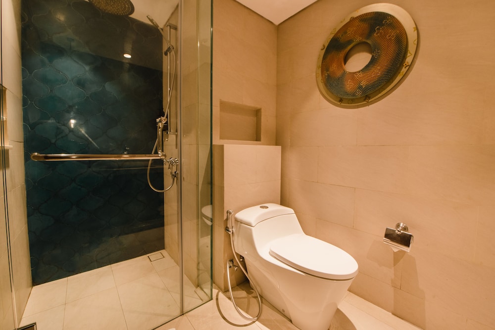 Premier Suite - Photo 2
