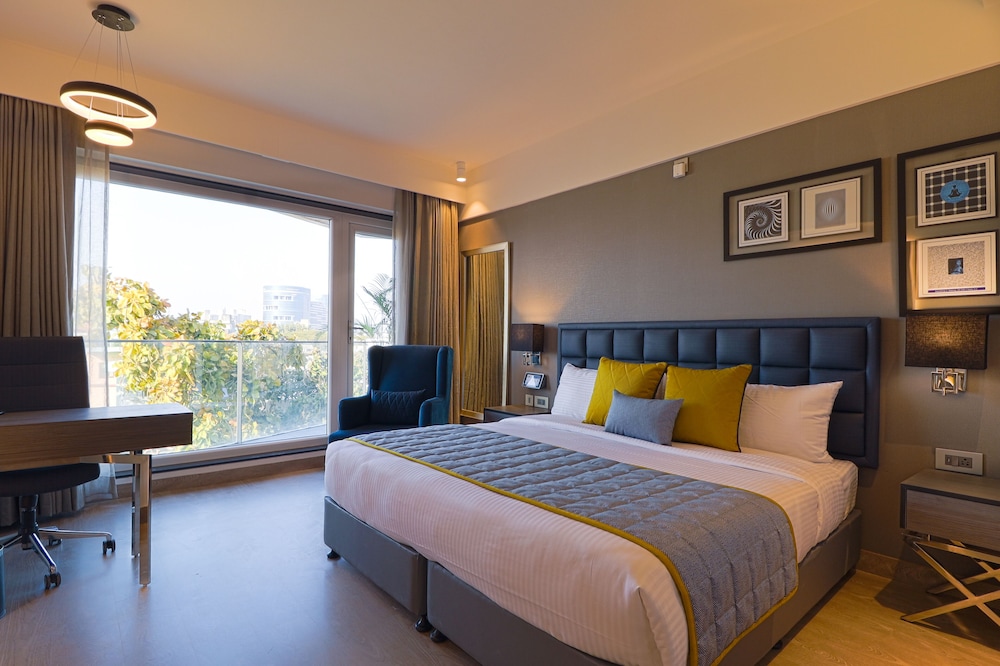 Premium Room - Photo 15