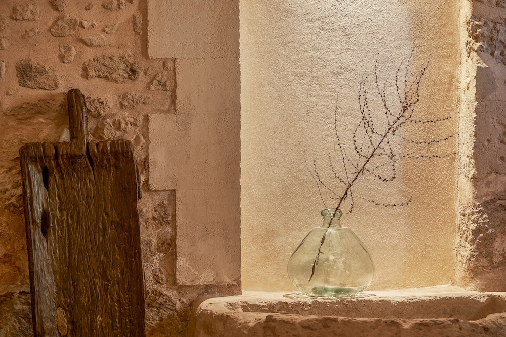 Historic Olive Mill Suite
