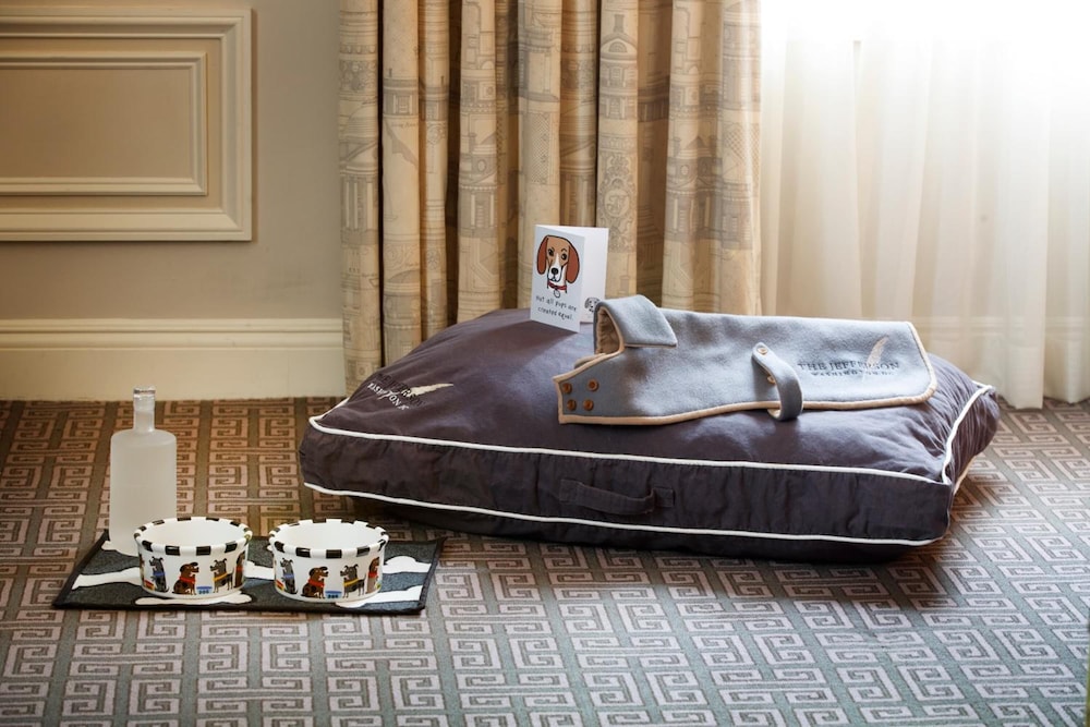 Deluxe Room, 2 Queen Beds photo 2