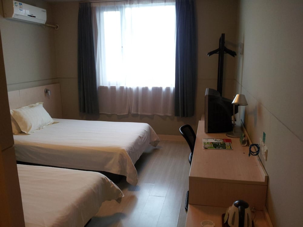 Standard Room - Photo 24