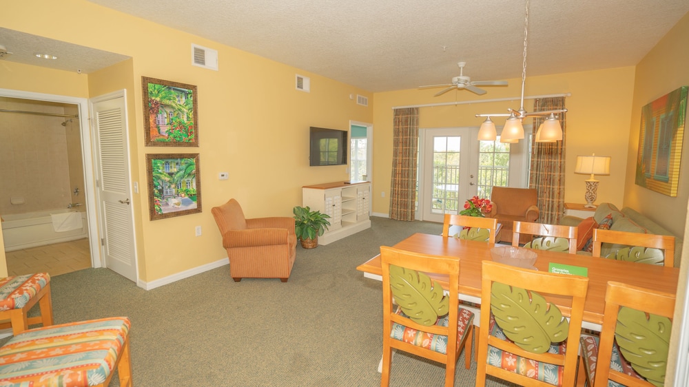 Standard Suite, 2 Bedrooms, Non Smoking, Kitchen - Photo 13