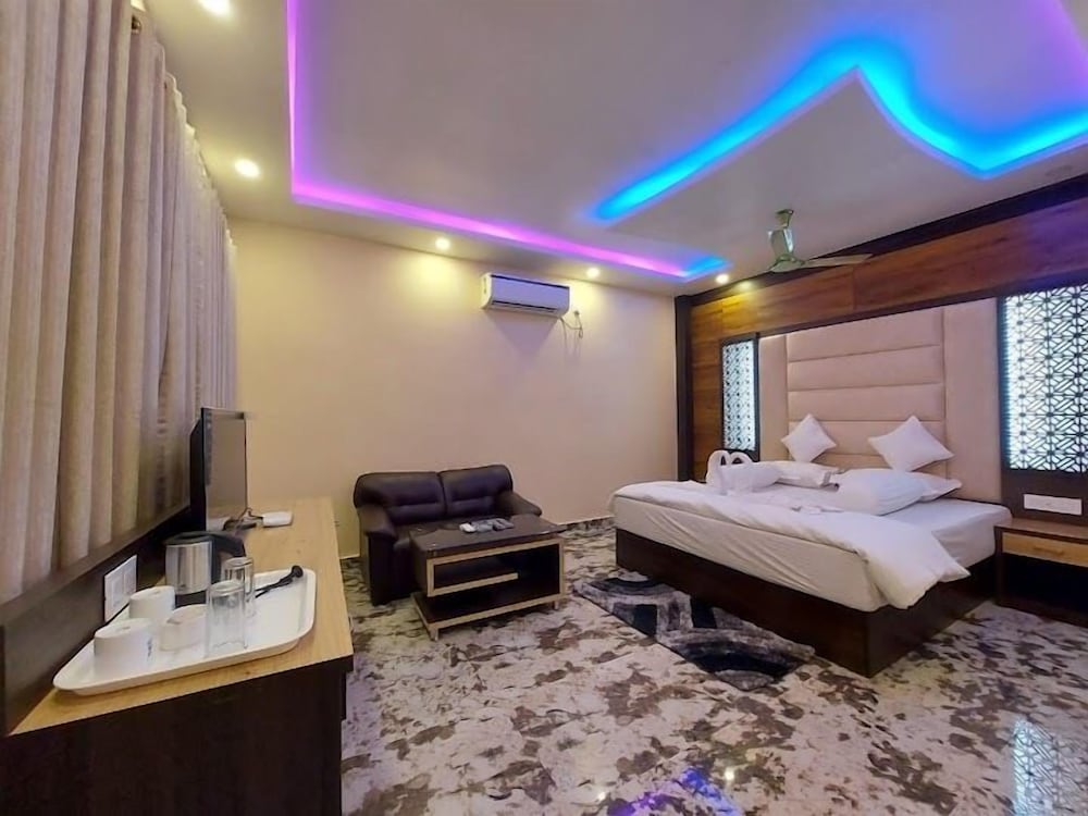 Basic Double Room