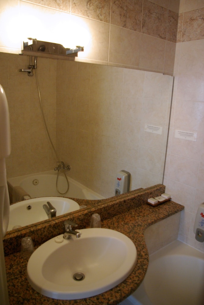 Comfort Double Room, 1 Double Bed, Garden View photo 2