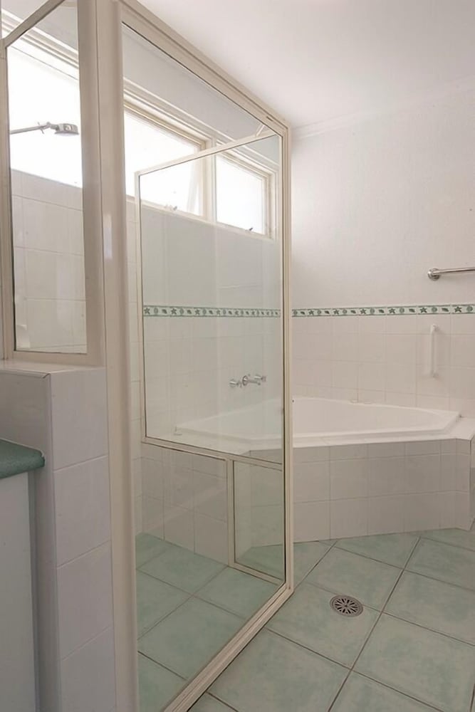 Luxury Apartment, 2 Bedrooms, Non Smoking, Kitchen (spa luxury min2) photo 3
