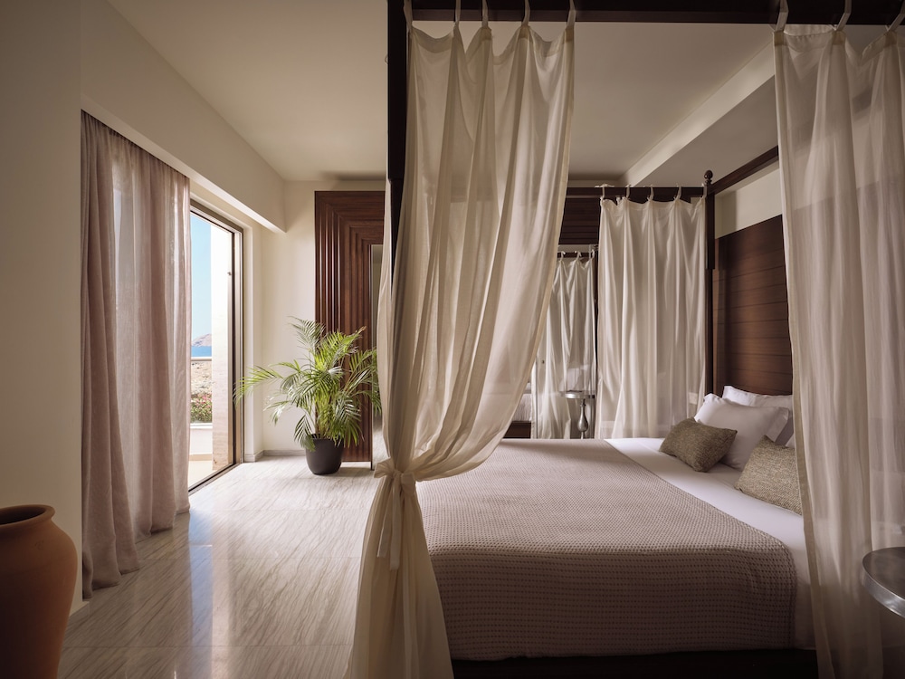 Presidential Suite, Private Pool, Sea Front
