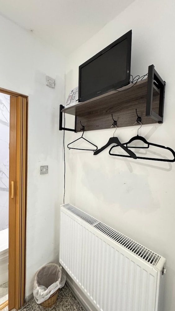 Economy Double Room photo 1