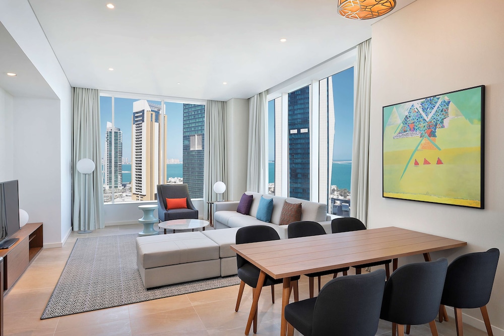 Suite, 2 Bedrooms (Sky)