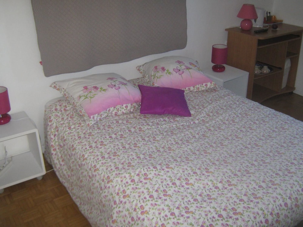 Double or Twin Room photo 1