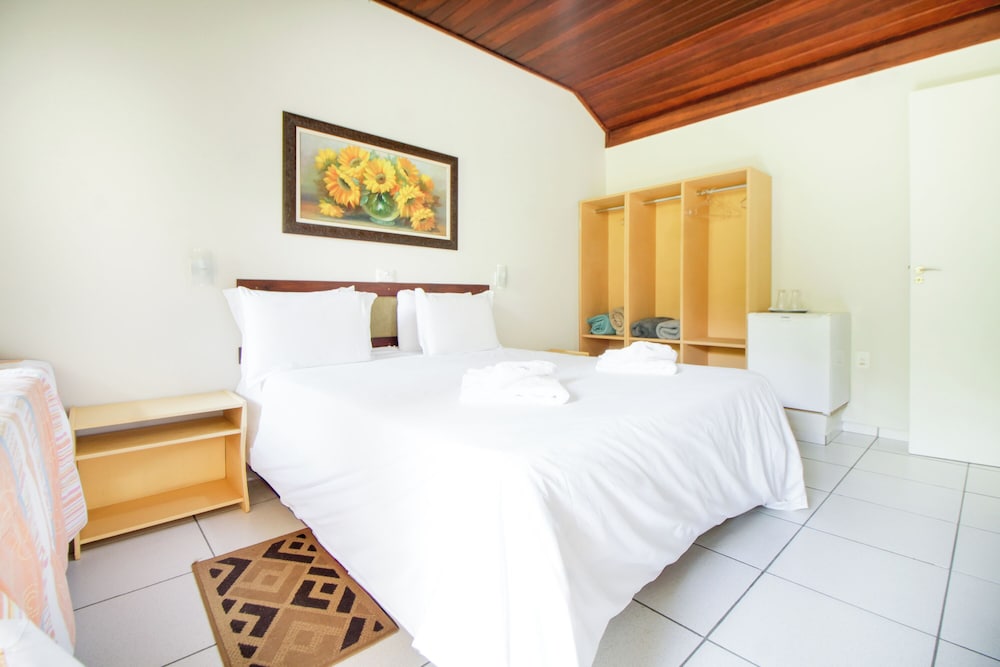 Standard Chalet, 2 Bedrooms, Pets Allowed photo 3