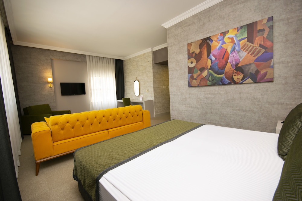 Family Suite - Photo 11