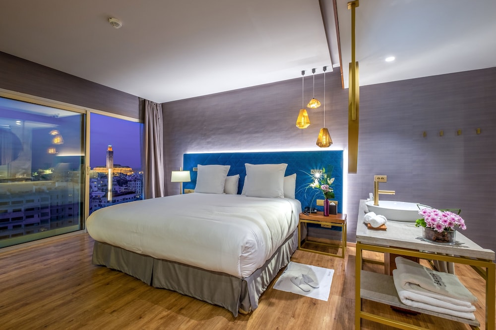Premium Double or Twin Room, Sea View photo 2