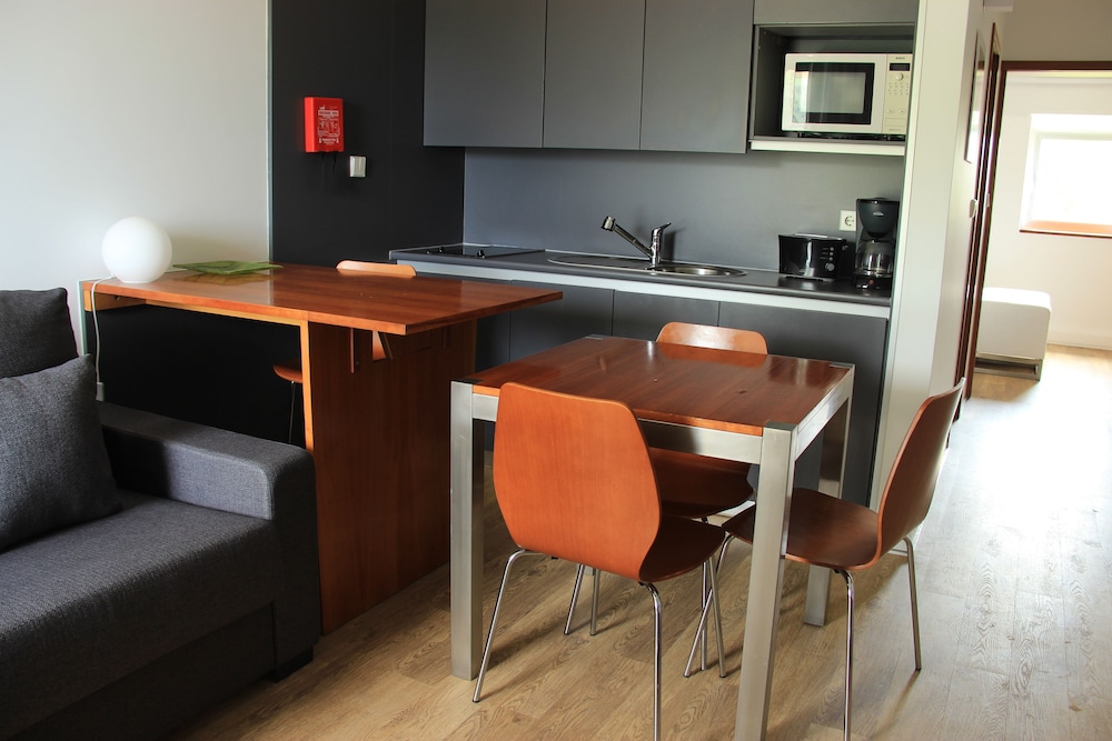 Comfort Apartment, 1 Bedroom, Balcony, Partial Ocean View, photo 6
