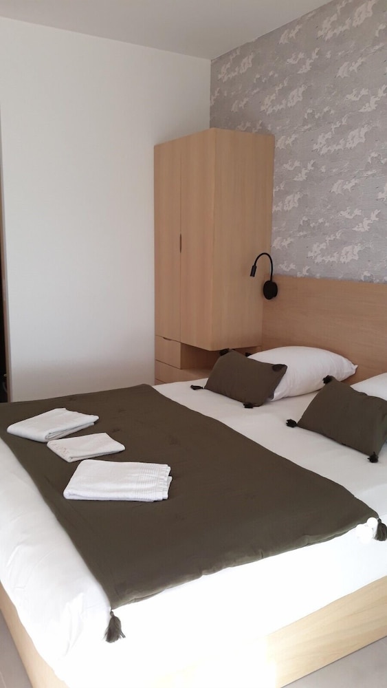 Classic Double Room, Garden Side