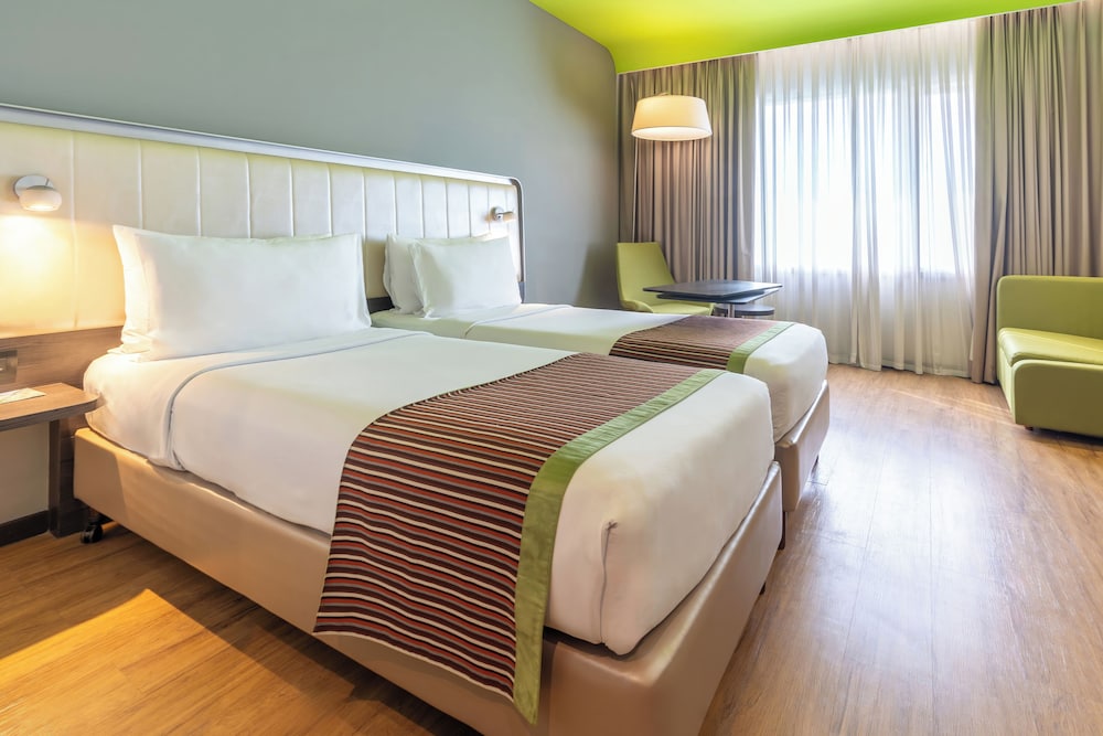 Deluxe Room - Photo 4
