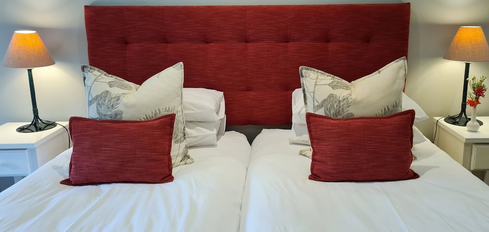 Comfort Twin Room, 1 Bedroom, Terrace, Pool View photo 3